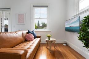 Explore Sydney Staying in Perfect Located Studio Sydney